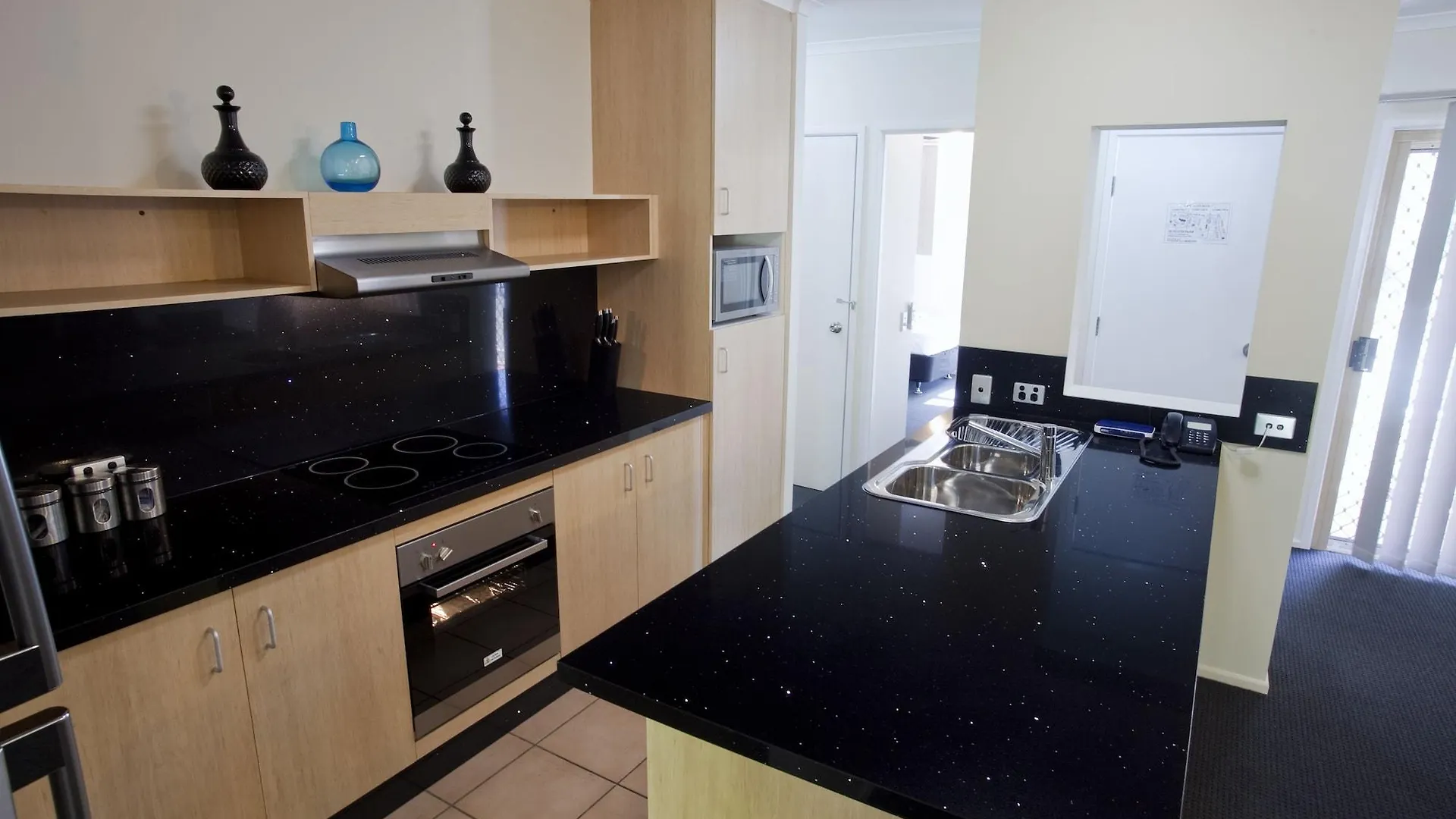 Marlin Cove Holiday Apartments Trinity Beach 0*,  Australië