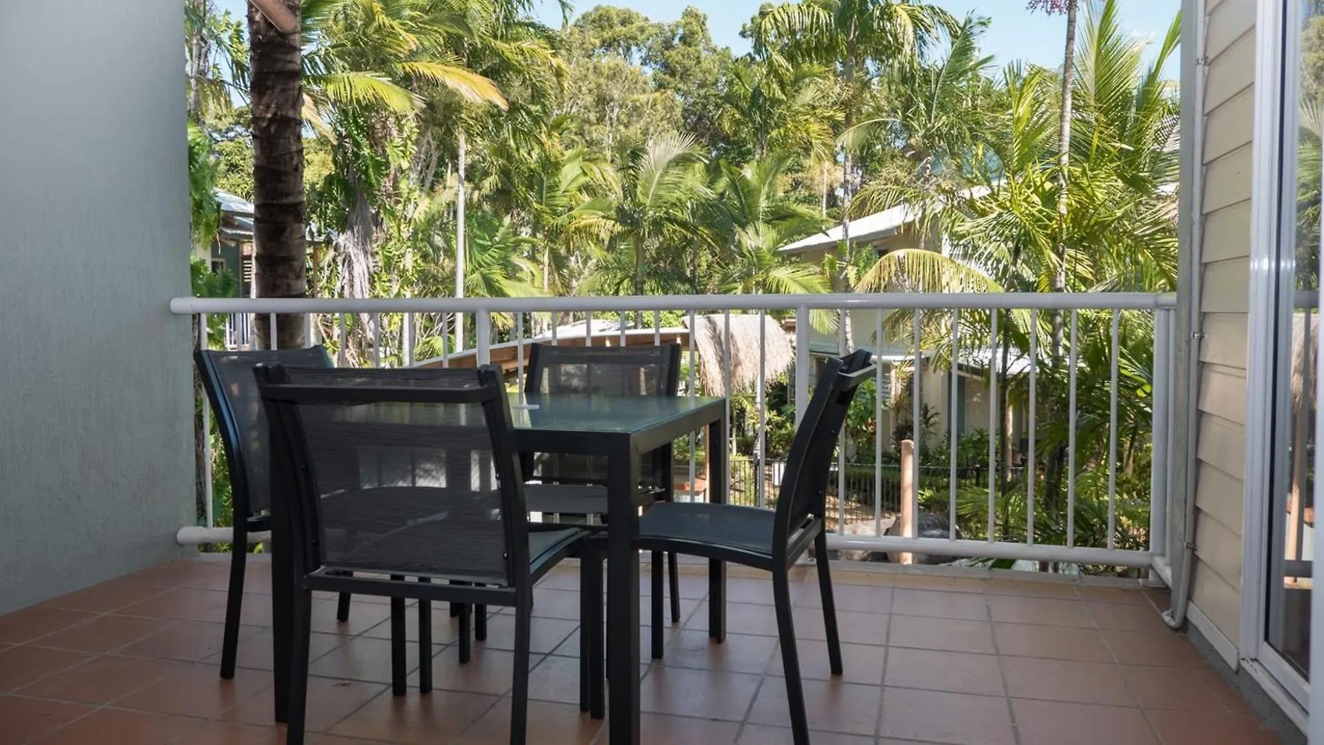 Marlin Cove Holiday Resort Trinity Beach 4*,  Austrália