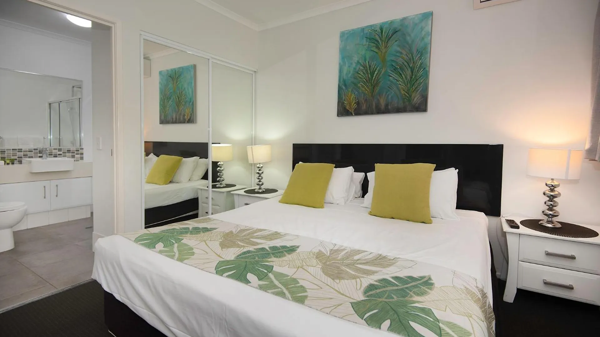 Marlin Cove Holiday Apartments Trinity Beach