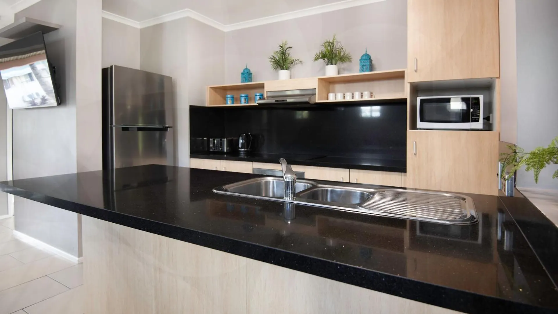 Marlin Cove Holiday Apartments Trinity Beach