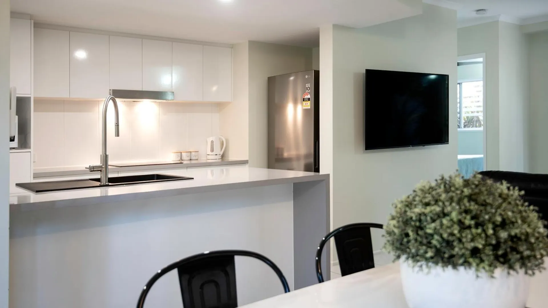 Marlin Cove Holiday Apartments Trinity Beach