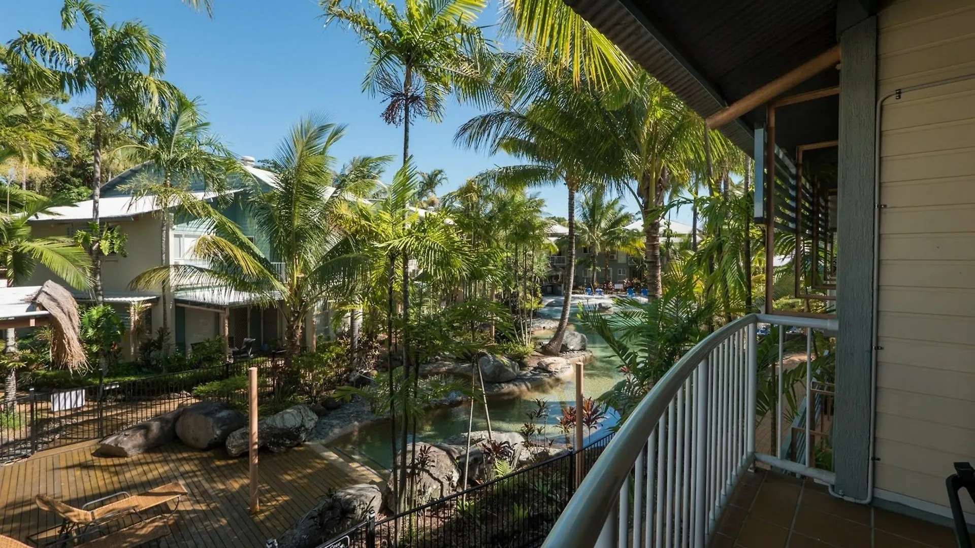 Marlin Cove Holiday Apartments Trinity Beach Austrália